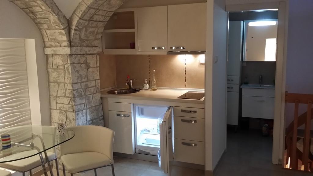 Apartment Zemun Old Town Center Belgrado Quarto foto