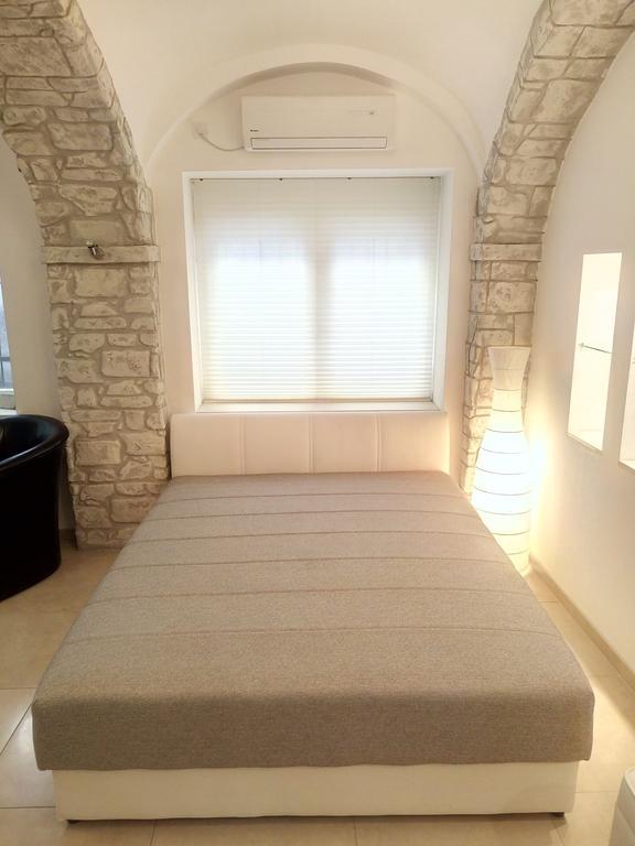 Apartment Zemun Old Town Center Belgrado Exterior foto